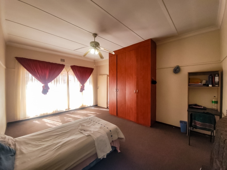 8 Bedroom Property for Sale in Die Bult North West
